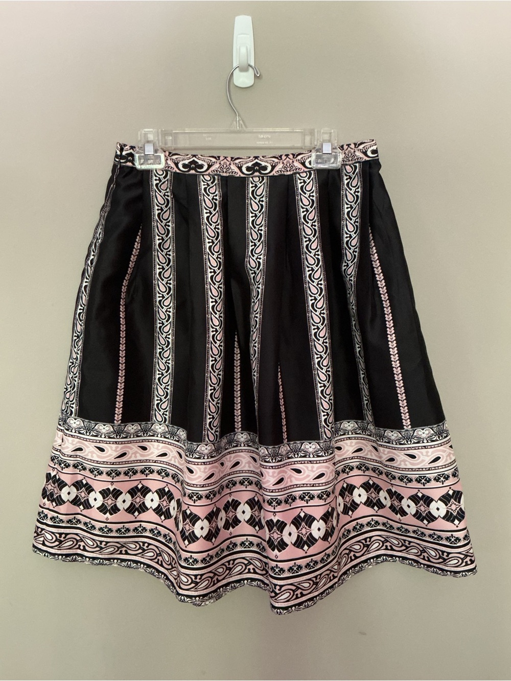 Jealous Tomato Black and Pink Patterned A-Line Skirt - Picture 2 of 8